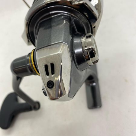 ΨΨ SHIMANO シマノ スピニングリール  24ツインパワー C3000XG 046826