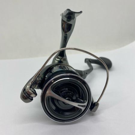 ΨΨ SHIMANO シマノ スピニングリール　22ステラC3000XG 043924
