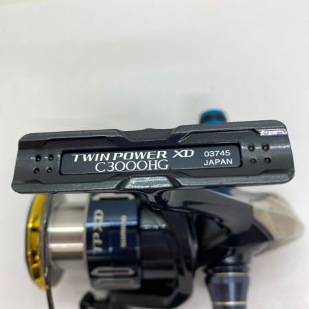 ΨΨ SHIMANO シマノ スピニングリール　17ツインパワーXD C3000HG キズ有 箱付 03745