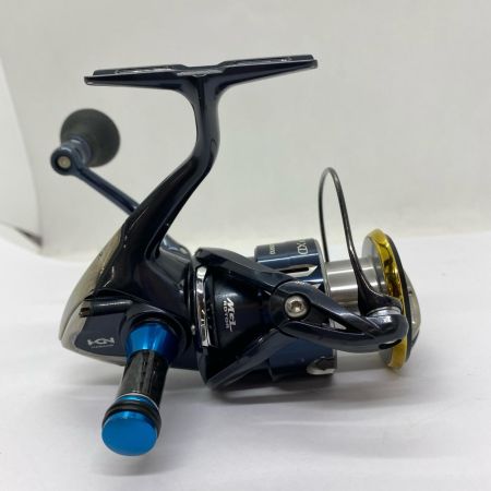 ΨΨ SHIMANO シマノ スピニングリール　17ツインパワーXD C3000HG キズ有 箱付 03745