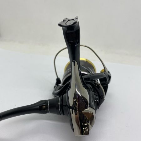 SHIMANO シマノ  スピニングリール　17サステイン C3000HG  03759