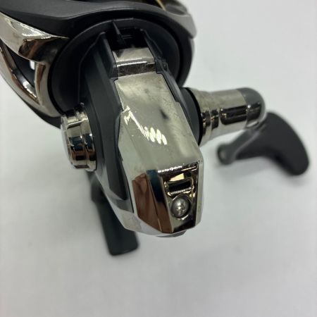 SHIMANO シマノ スピニングリール　22サハラ C3000 044556