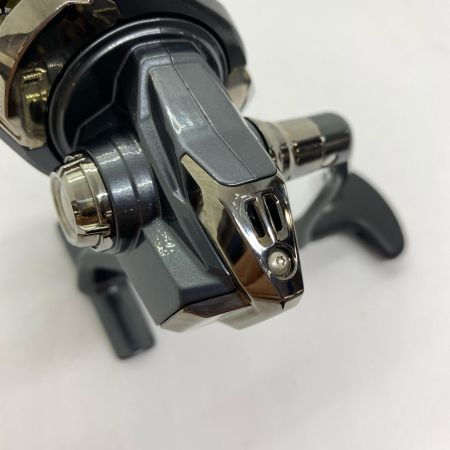 SHIMANO シマノ スピニングリール　25アルテグラ 4000XG 048035