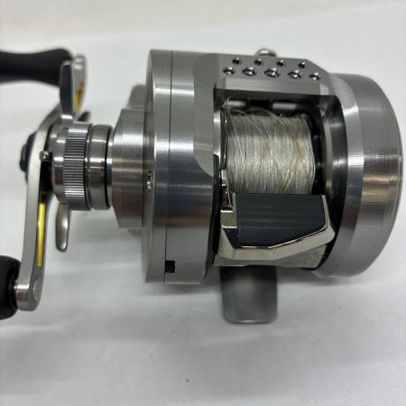 SHIMANO シマノ ベイトリール 　23カルカッタコンクエスト BFS XG 045713