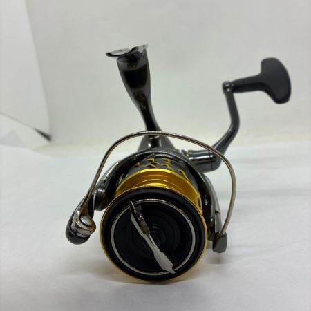 SHIMANO シマノ スピニングリール　20ツインパワーC3000XG 箱付 04142