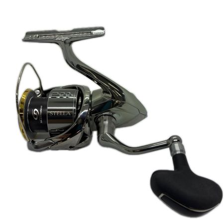 SHIMANO シマノ スピニングリール　18ステラ 4000 美品 箱付 03808