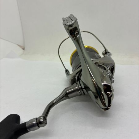 SHIMANO シマノ スピニングリール　18ステラ 4000 美品 箱付 03808