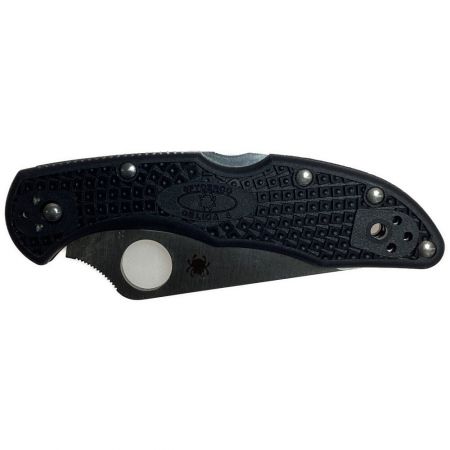 ωω spyderco ナイフ