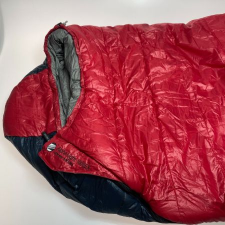 ωω ISUKA 1000EXアルファライト アウトドア シュラフ マミー型シュラフ カラー マルベリー ブラック