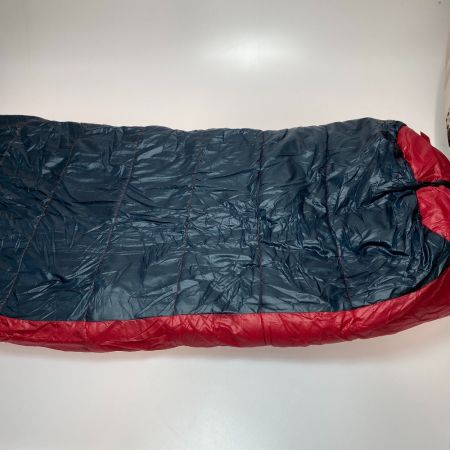 ωω ISUKA 1000EXアルファライト アウトドア シュラフ マミー型シュラフ カラー マルベリー ブラック