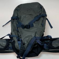 ωω BURTON バートン ak グレー 20L リュック グレー Cランク