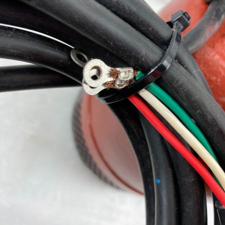 TSURUMI PUMP ツルミポンプ 水中ポンプ200v  取っ手欠け有、コンセントなし LB-480J レッド