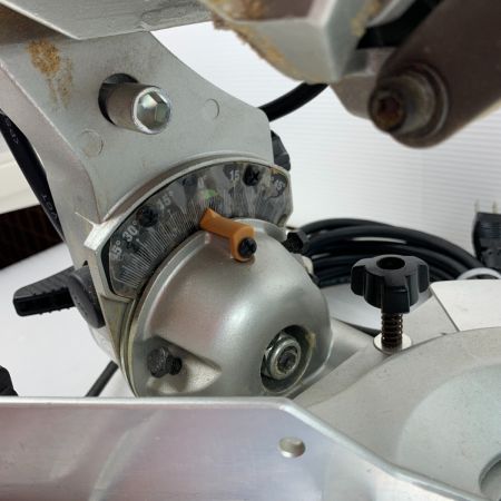  MAKITA マキタ スライド丸のこ 本体のみコード式 190mm 100v 2021年製  LS0717FL グリーン