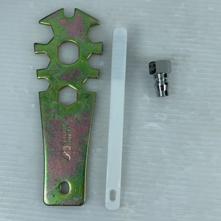  ANEST IWATA スプレーガン MI4-V13WB2