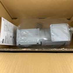 κκ ニッセイ ギアモーター 2022年製  未使用品 GTR F3S30S10 Sランク