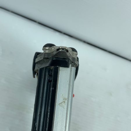  HITACHI 日立 高圧エア釘打ち　エアネイラ　55ｍｍ 本体のみ  NP55HM ブラック