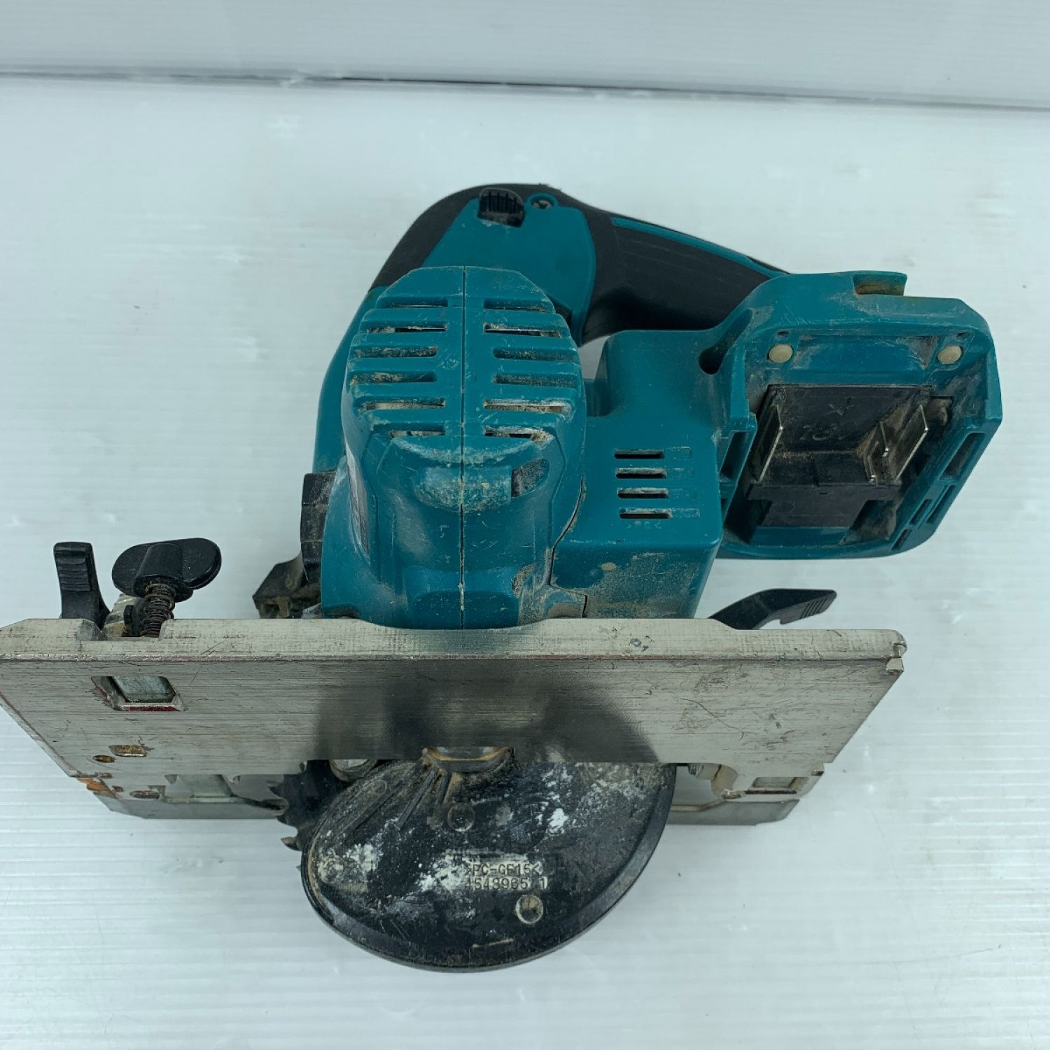 中古】 MAKITA マキタ 125ｍｍ丸のこ 本体のみ コードレス式 18v 2013