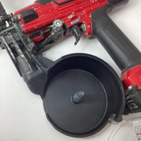 MAKITA マキタ 高圧エア釘打ち 本体のみ コードレス式 32mm AR320HR レッド