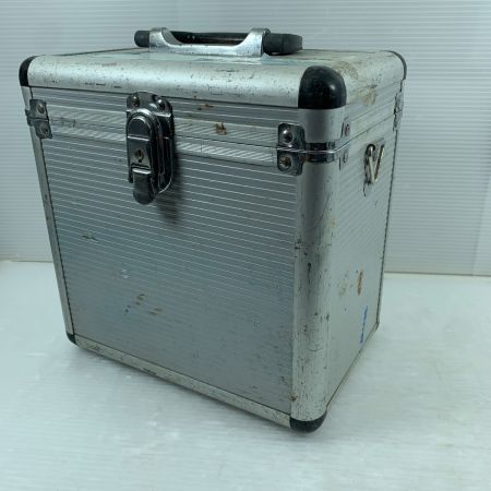  MAKITA マキタ レーザー機器 レーザー墨出し器 ケース付 コードレス式 01901 赤レーザー SK308PH ブラック