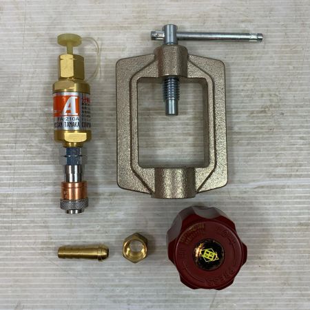  タナカ 工具関連用品 アセチレン調整器 酸素調整器 832D レッド