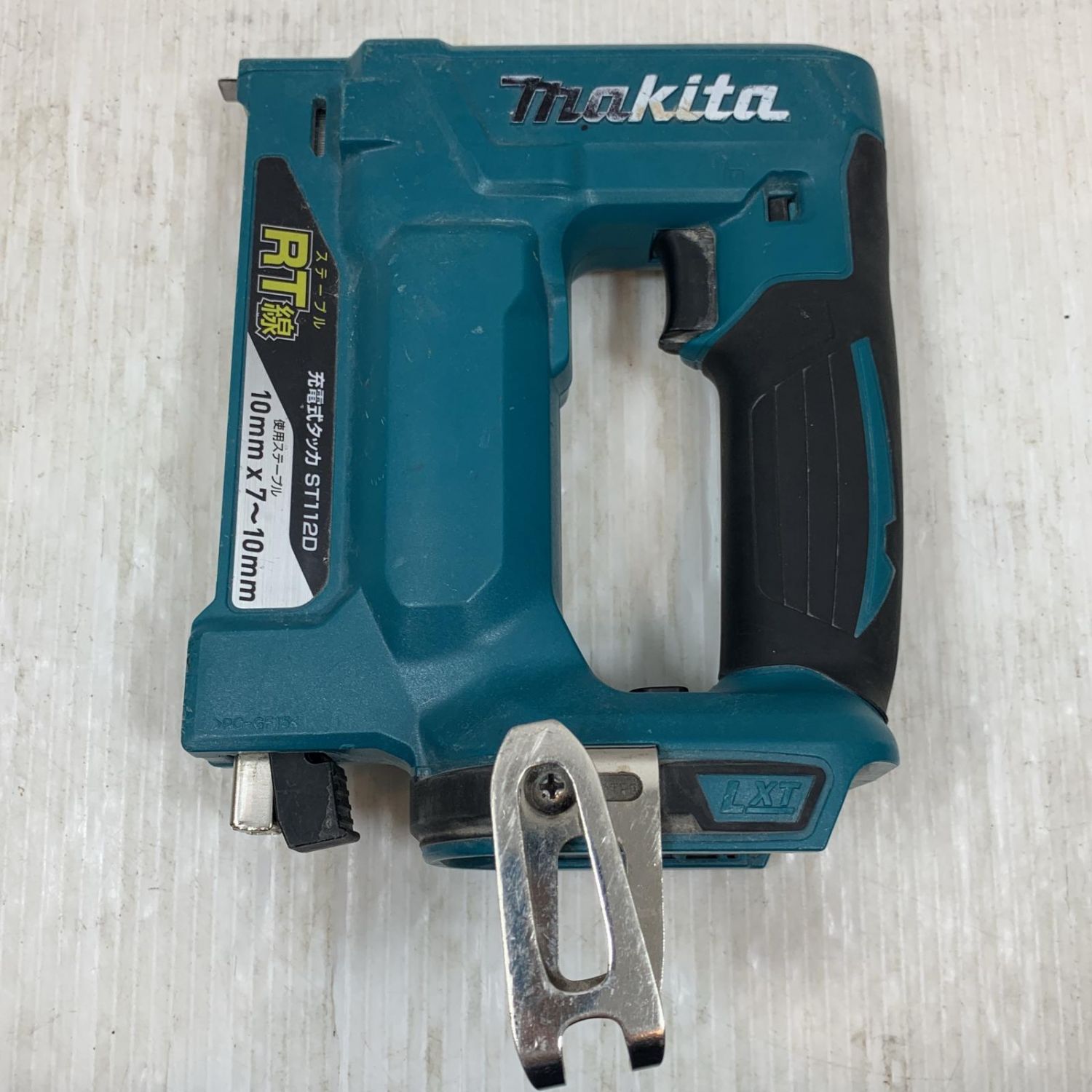 MAKITA マキタ 工具関連用品 充電式タッカ コードレス式 18v 17922 ST112D ブルー｜中古｜なんでもリサイクルビッグバン