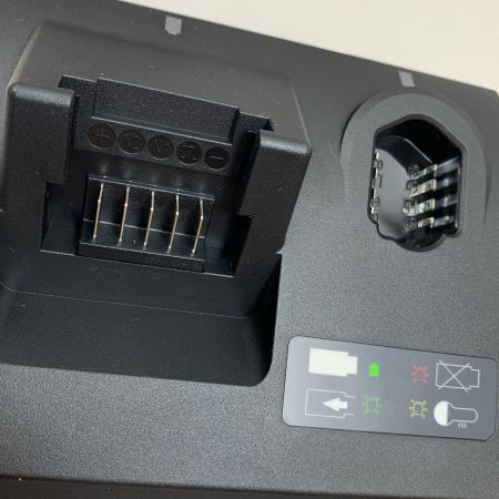  Snap-on スナップオン 締め付け工具　インパクトレンチ 充電器・充電池1個付 コードレス式 18v 21384400 CT9080 レッド