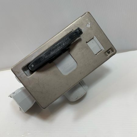  Panasonic パナソニック 切断工具 丸のこ 本体のみ コードレス式 18v 210105 EZ45A2 ホワイト