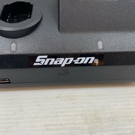  Snap-on スナップオン 工具関連用品 充電器 CTCJ131A デュアルバッテリー CTCJ131A ブラック