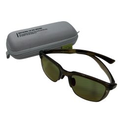 ττ OUTLAND 釣り服飾 偏光サングラス  ブラック WABASH ケース付 ブラック Bランク