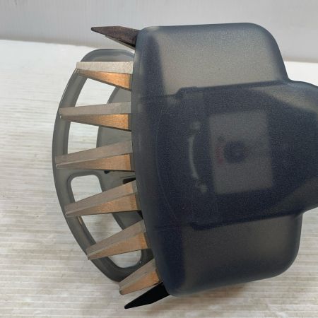  MAKITA マキタ 工具 刈払機 充電式バリカン コードレス式 18v 2125K MUM606D グリーン