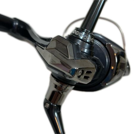  SHIMANO シマノ スピニングリール  25アルテグラ C3000HG  ゴメクサススタンド付き 048004
