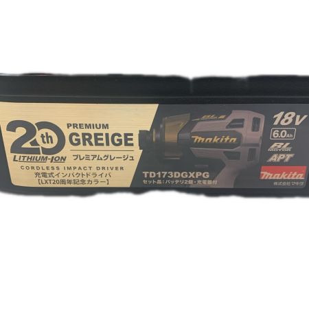  MAKITA マキタ 締め付け工具 インパクトドライバ 18v 901027 TD173DGXPG