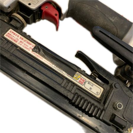  MAX マックス 工具 エアツール エアネイラ TA-238F2(D)4MA レッド 程度C ケース付 常圧 38mm  TA-238F2(D)4MA レッド
