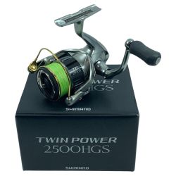 ττ SHIMANO シマノ スピニングリール　箱付 15ツインパワー2500HGS 03368 Aランク