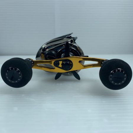  Abu Garcia アブガルシア ベイトリール レボビッグシューターコンパクト8 箱付 ﾚﾎﾞﾋﾞｯｸﾞｼｭｰﾀｰｺﾝﾊﾟｸﾄ8