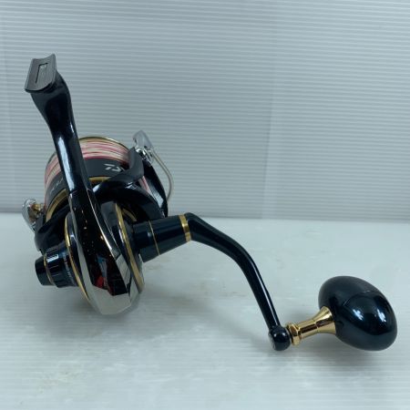  DAIWA ダイワ スピニングリール 美品 箱・取説付 20ソルティガ 20000-H 00065009