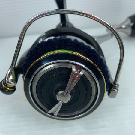  DAIWA ダイワ スピニングリール キズ有 箱付 19セルテート LT5000D-CXH 60058