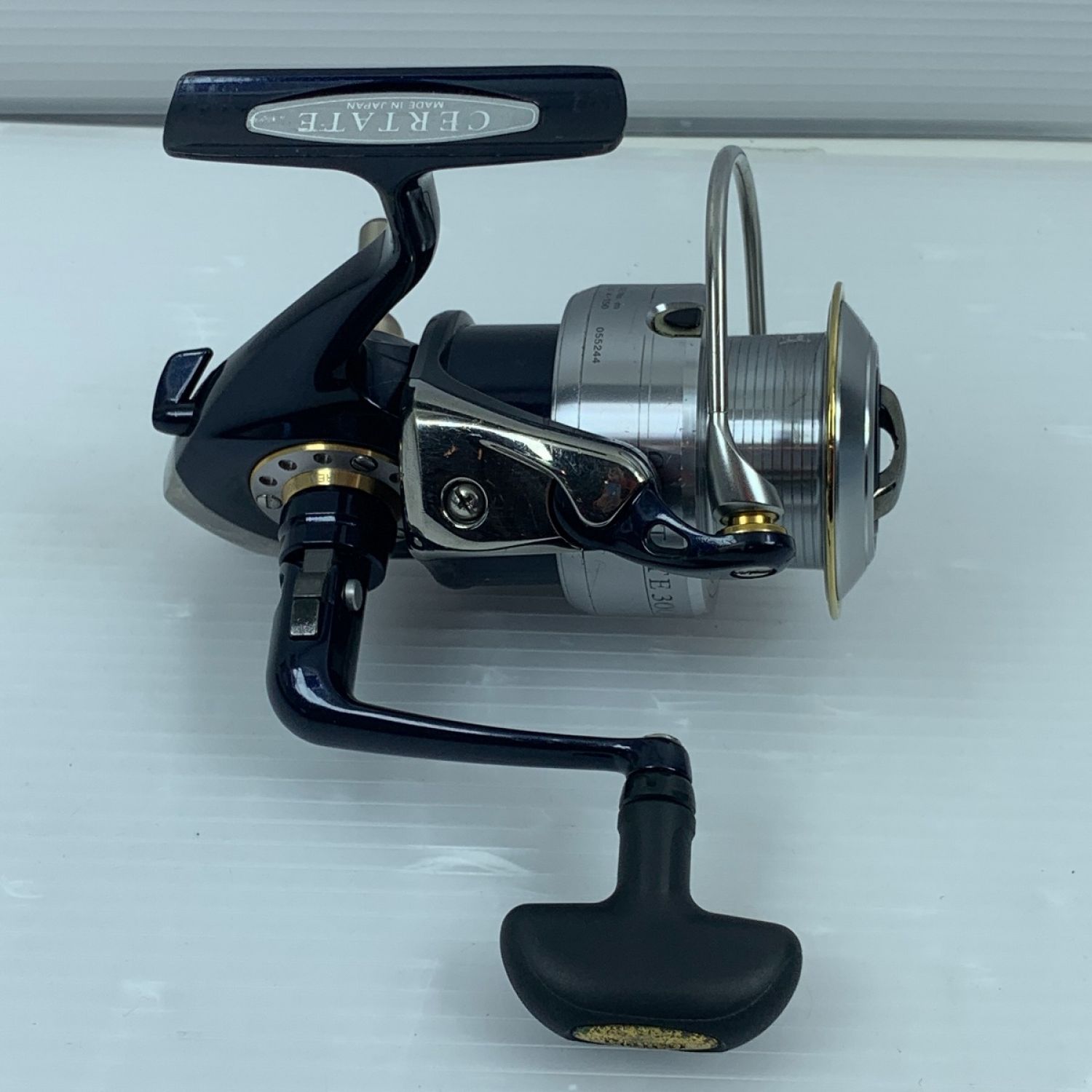 中古】 DAIWA ダイワ スピニングリール 使用感有 程度B 04セルテート