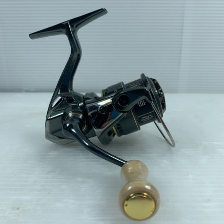  SHIMANO シマノ スピニングリール 箱付 23 カーディフ XR C2000SHG 046567