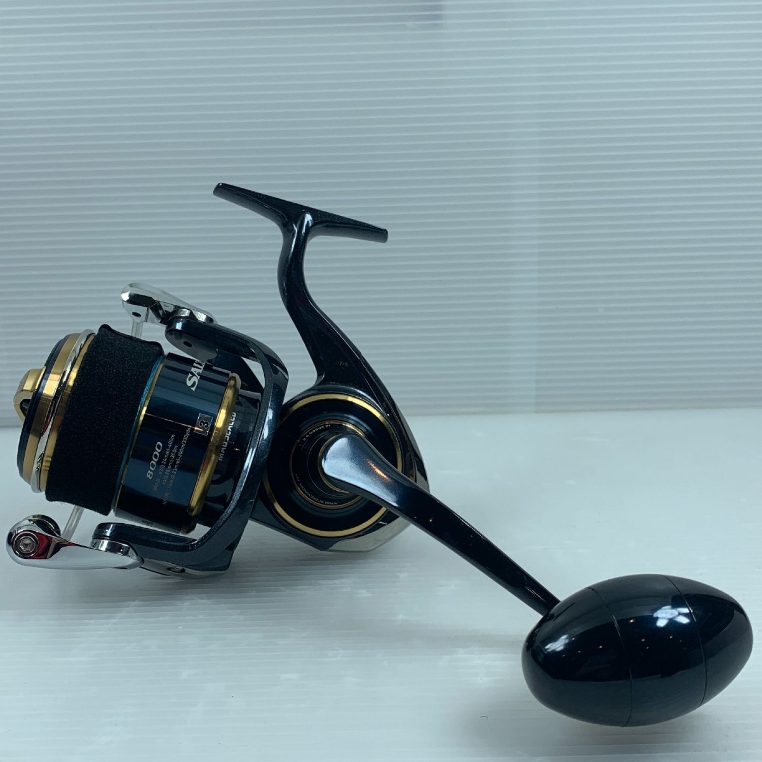 中古】 DAIWA ダイワ スピニングリール 美品 程度A 20 ソルティガ 8000