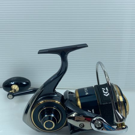  DAIWA ダイワ スピニングリール 美品 程度A 20 ソルティガ 8000-H 272742