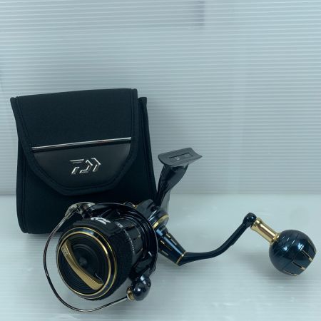  DAIWA ダイワ スピニングリール  程度A 美品　23ソルティガ 4000-XH 224034