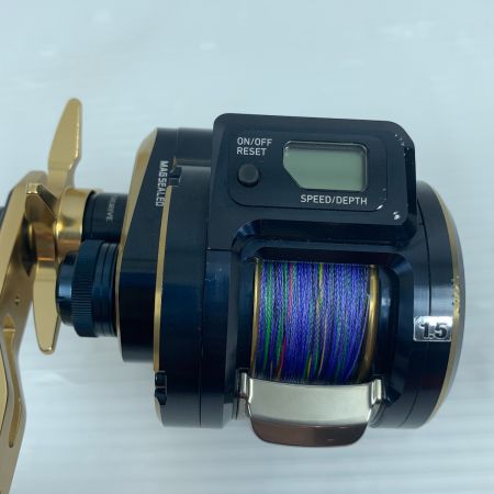  DAIWA ダイワ ベイトリール 程度A 21ソルティガIC 300HL-SJ 034732