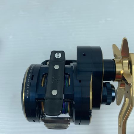  DAIWA ダイワ ベイトリール 程度A 21ソルティガIC 300HL-SJ 034732