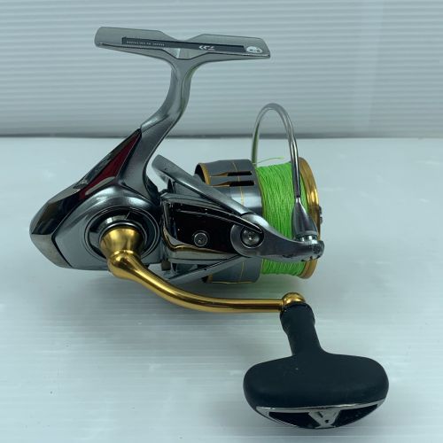 中古】 DAIWA ダイワ スピニングリール キズ有 程度B 18フリームスLT