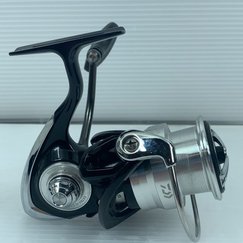 中古】 DAIWA ダイワ スピニングリール 程度B 19レグザ LT3000D-CXH