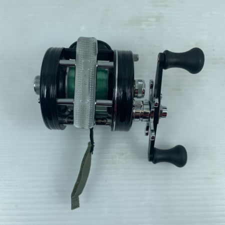  ABUアンバサダー 両軸リール 美品  5600C