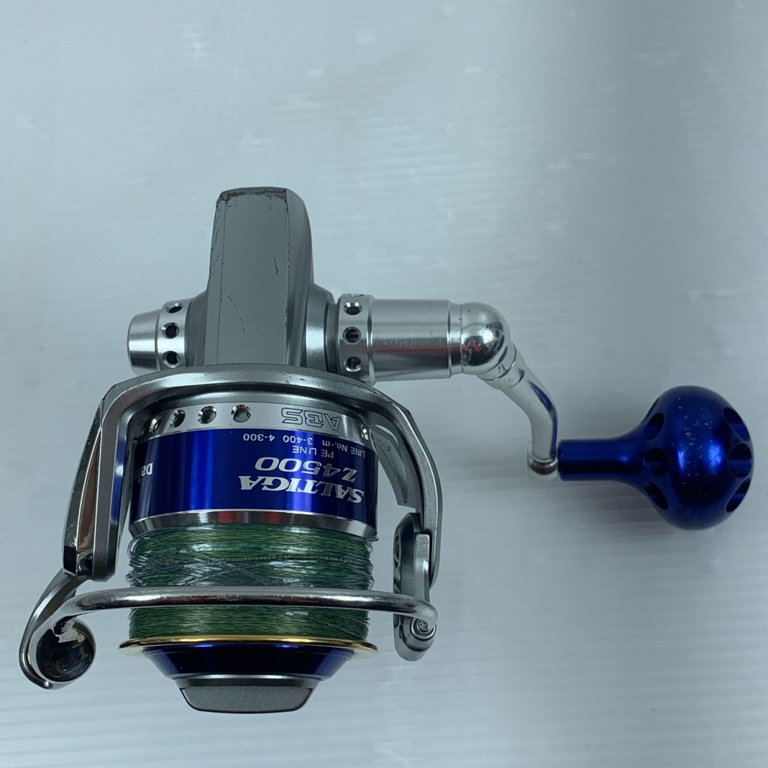 中古】 DAIWA ダイワ リール スピニングリール ソルティガZ 4500