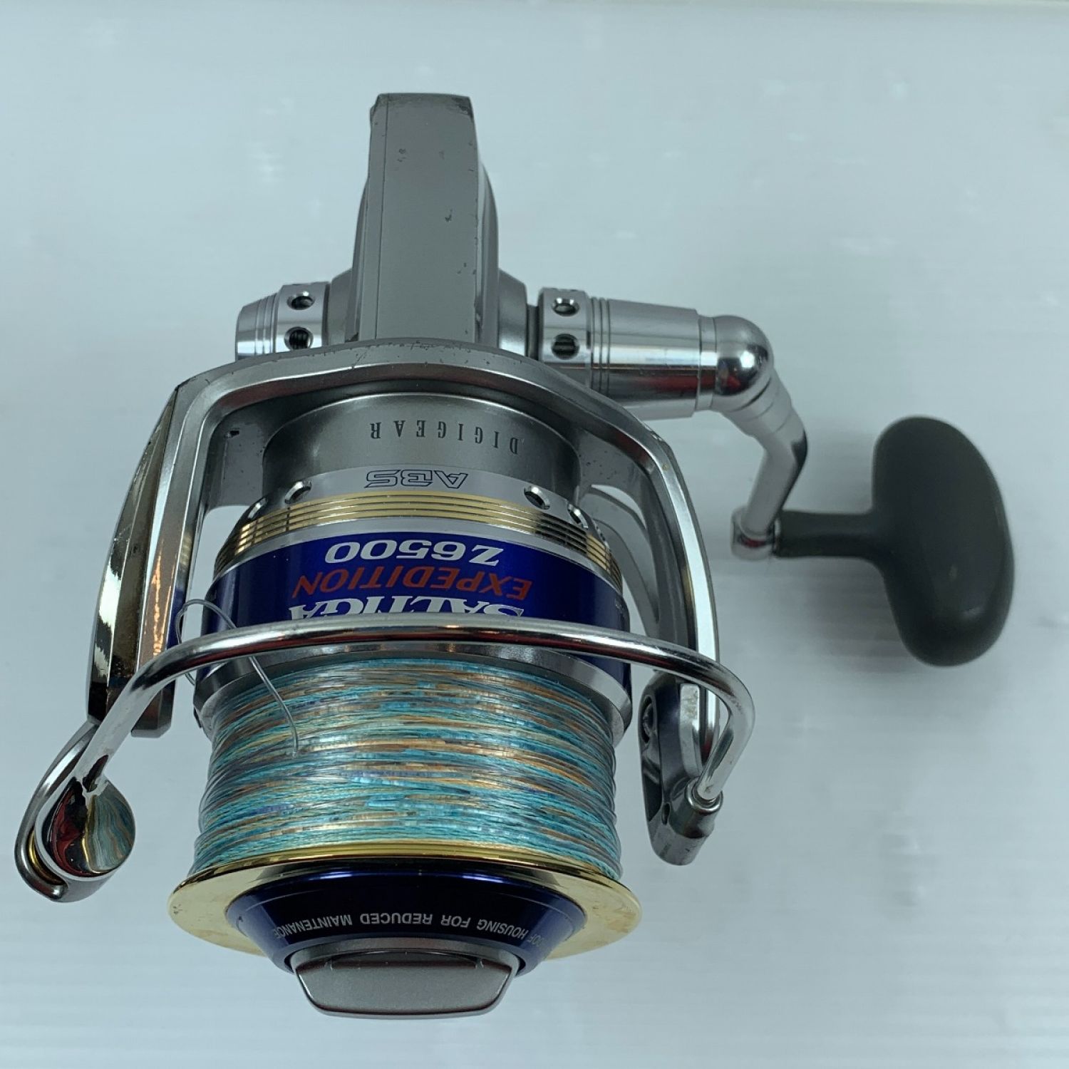 中古】 DAIWA ダイワ リール スピニングリール 替えノブ付 ソルティガ