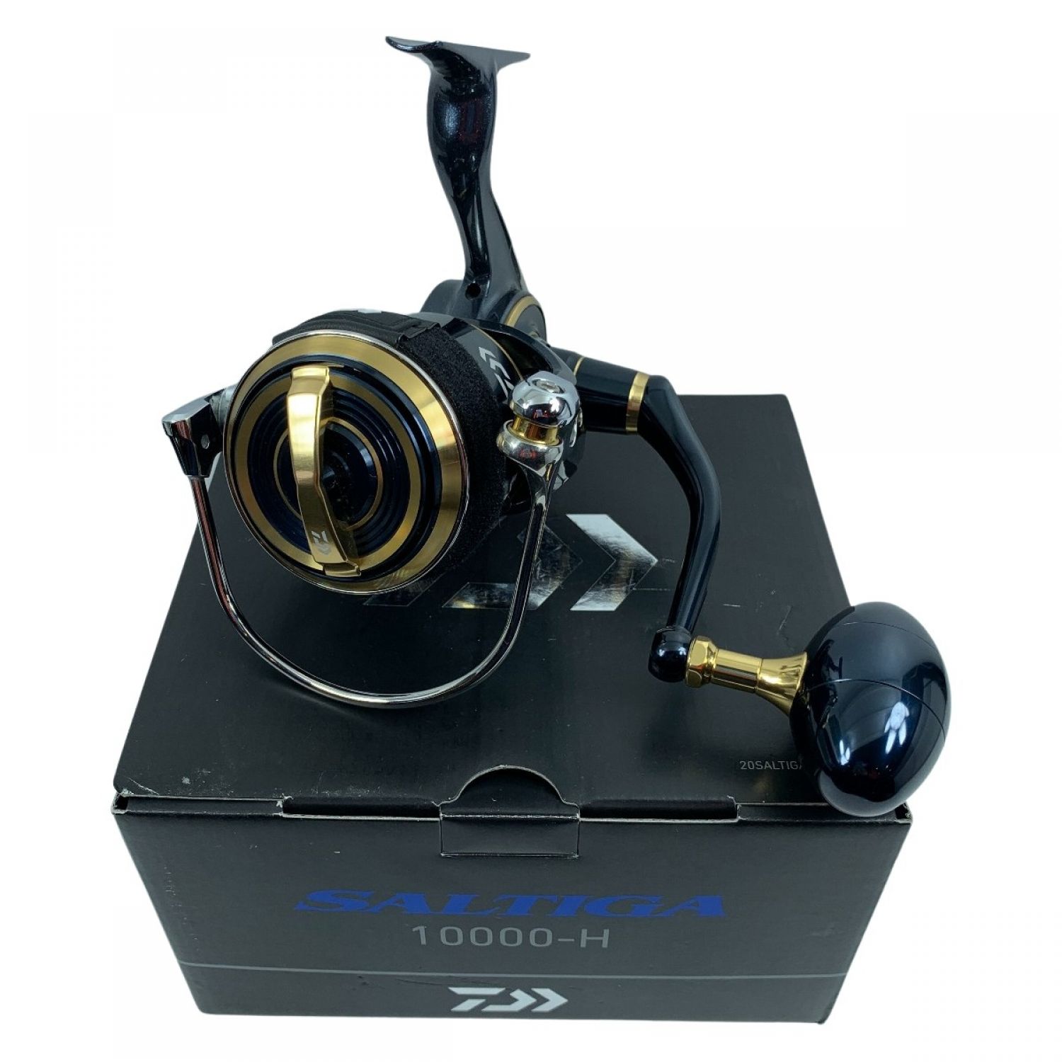 中古】 DAIWA ダイワ スピニングリール 00065004 20ソルティガ 10000